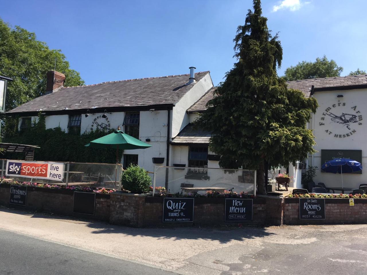 The Farmers Arms Hotel Eccleston  Eksteriør billede